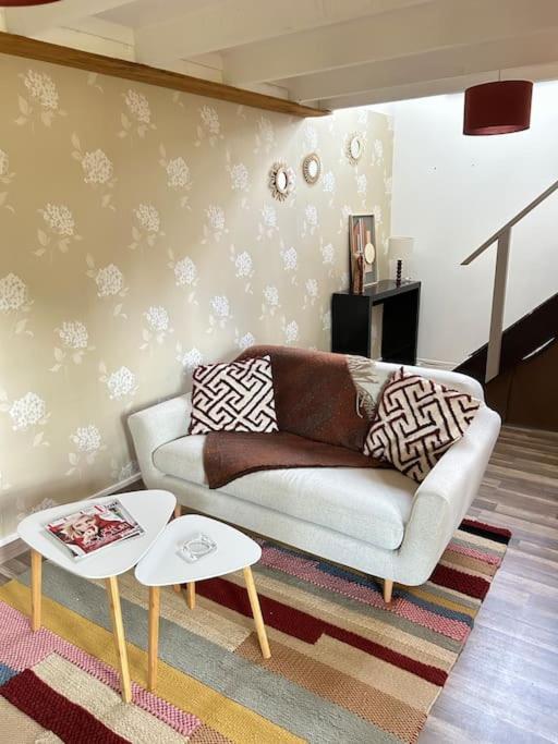 Gite - Saint-Ellier-Du-Maine Extérieur photo